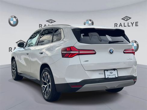 Certified 2025 BMW X3 xDrive30i w/ Premium Package image 4