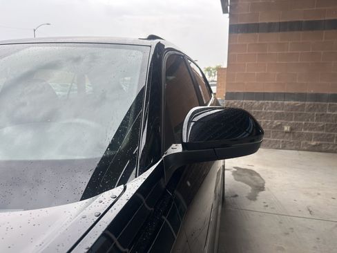 Used 2024 Volkswagen Atlas Cross Sport SE w/ Panoramic Sunroof Package AWD/4WD image 11