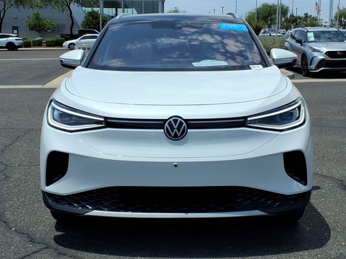 Certified 2025 Volkswagen ID.4 Pro S Plus AWD/4WD image 2
