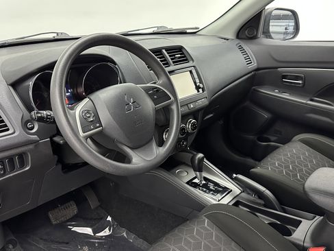 Used 2021 Mitsubishi Outlander Sport S image 8