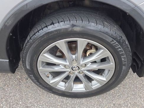 Used 2017 Toyota RAV4 Limited FWD image 16