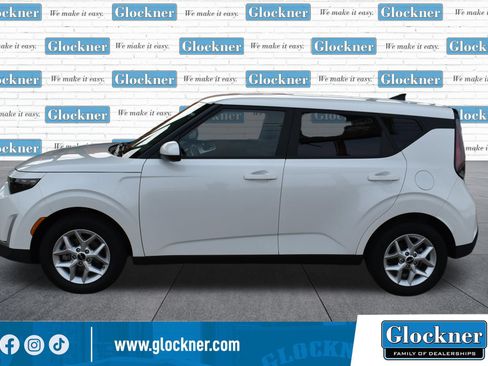 Used 2025 Kia Soul LX w/ LX Technology Package FWD image 9