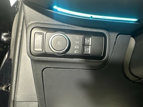 Used 2025 Ford Explorer ST AWD/4WD image 13