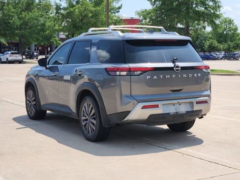Used 2023 Nissan Pathfinder SL w/ SL Premium Package FWD image 7