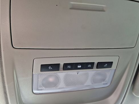 Used 2022 Chevrolet Colorado Z71 w/ Safety Package image 32