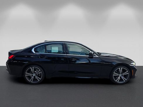 Certified 2024 BMW 330i Sedan w/ Convenience Package RWD image 3