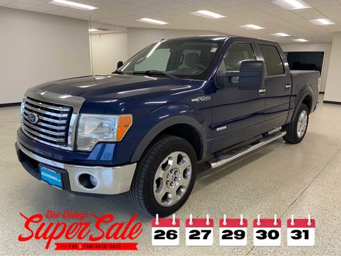 Used 2011 Ford F150 XLT w/ XLT Chrome Pkg image 1