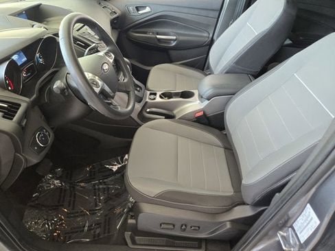 Used 2014 Ford Escape SE image 19