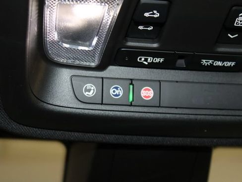 Certified 2024 Cadillac XT5 Premium Luxury AWD/4WD image 34
