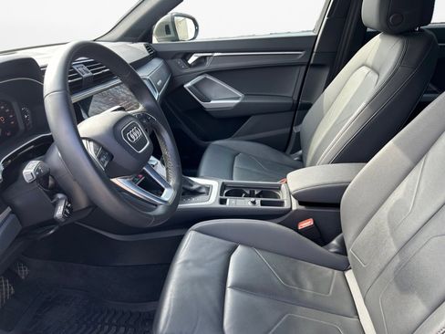 Used 2024 Audi Q3 2.0T Premium Plus image 9