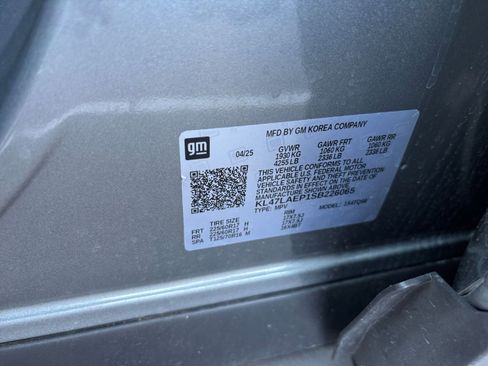 Used 2025 Buick Envista Preferred image 28