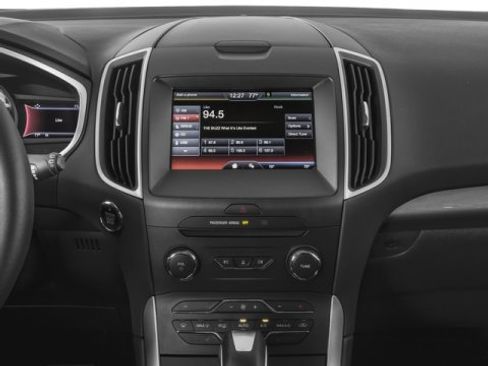 Used 2017 Ford Edge Titanium w/ Equipment Group 302A image 13