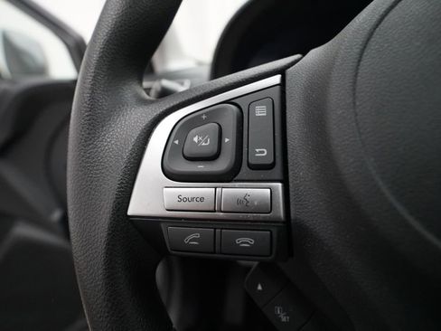 Used 2018 Subaru Forester 2.5i Premium AWD/4WD image 17