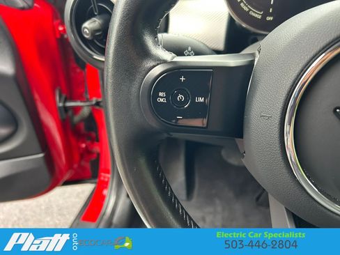 Used 2024 MINI Cooper SE FWD image 24