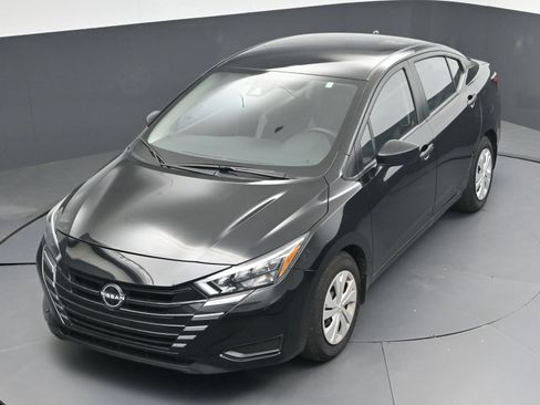 Certified 2025 Nissan Versa S w/ Trunk Package FWD image 27
