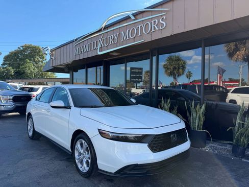 Used 2023 Honda Accord LX image 3