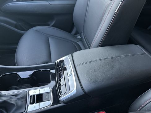 Used 2023 Hyundai Santa Cruz SEL Premium AWD/4WD image 23