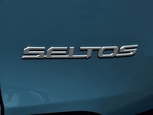 New 2026 Kia Seltos S AWD/4WD image 14