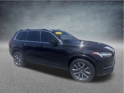 Used 2016 Volvo XC90 T6 Momentum w/ Momentum Plus Package