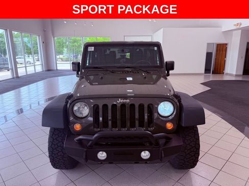 Used 2016 Jeep Wrangler Sport w/ Quick Order Package 24S AWD/4WD image 2