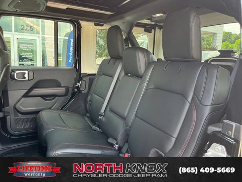 New 2026 Jeep Wrangler Unlimited Rubicon AWD/4WD image 15