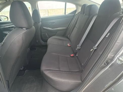 Used 2025 Nissan Sentra S image 30