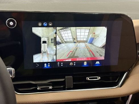 New 2026 Chevrolet Equinox ACTIV w/ Safety and Technology Package FWD image 15