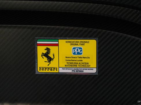 Used 2022 Ferrari SF90 Spider image 38