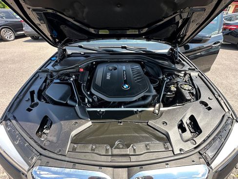 Used 2018 BMW 540i xDrive AWD/4WD image 24
