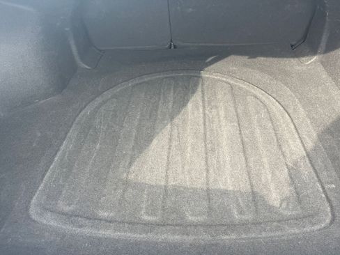 Used 2025 Kia K4 LXS image 32