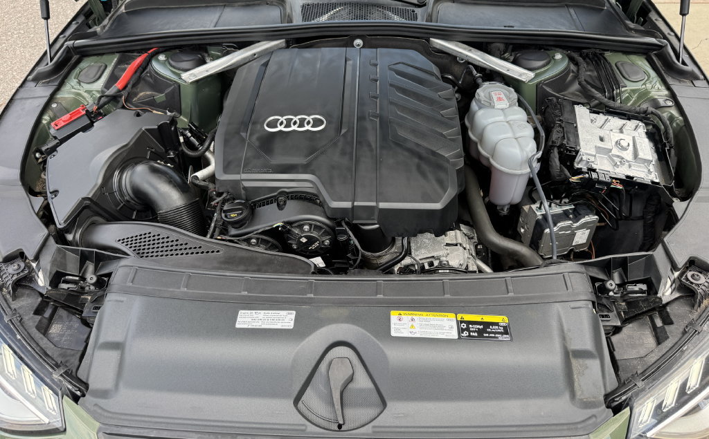 Used 2023 Audi A4 2.0T Premium Plus AWD/4WD image 11