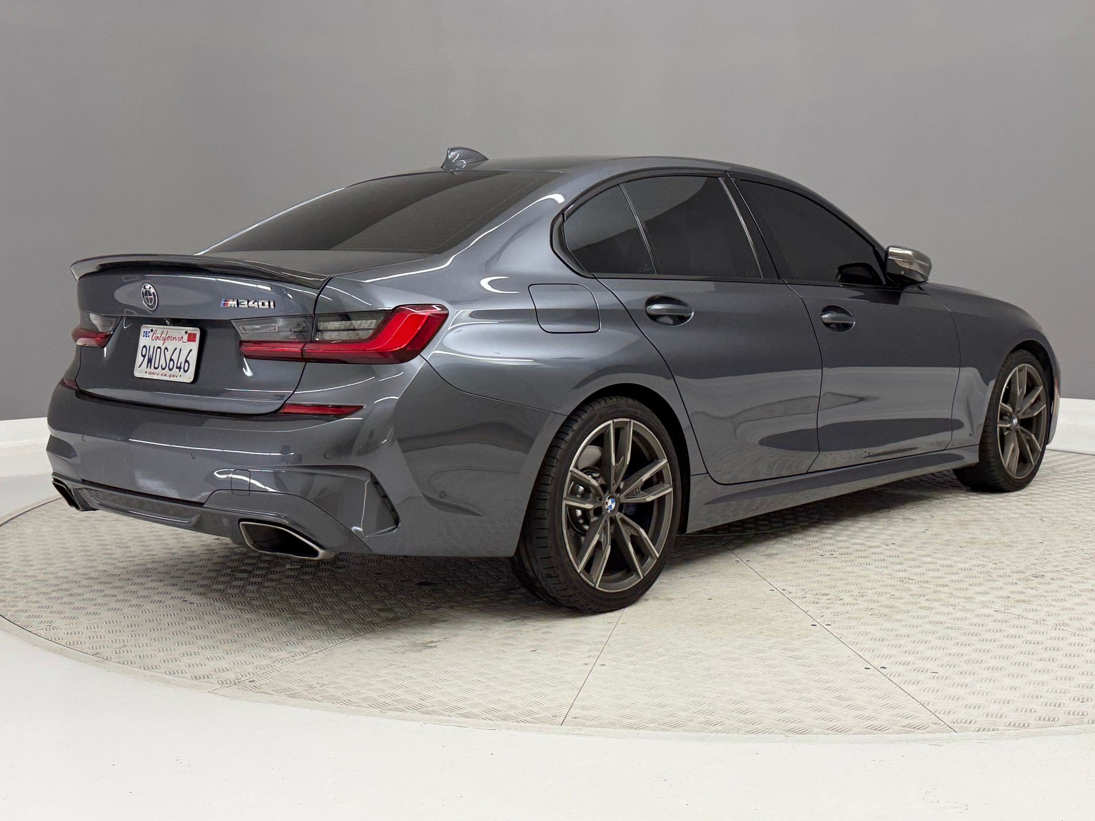 Used 2020 BMW M340i w/ Parking Assistance Package RWD image 9