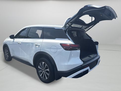 Used 2025 INFINITI QX60 Pure AWD/4WD image 7