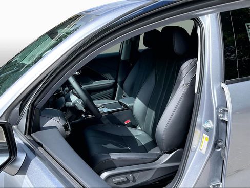 Certified 2026 Acura ADX FWD image 9