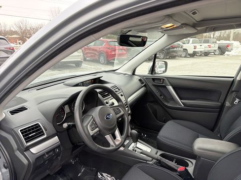 Used 2017 Subaru Forester 2.5i Premium w/ All-Weather Package image 13