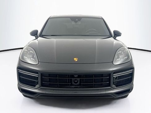 Used 2023 Porsche Cayenne Turbo AWD/4WD image 2
