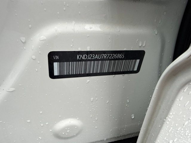 Used 2024 Kia Soul S FWD image 25