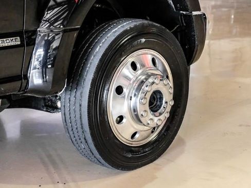 Used 2019 Ford F450 Platinum w/ Platinum Ultimate Package image 53