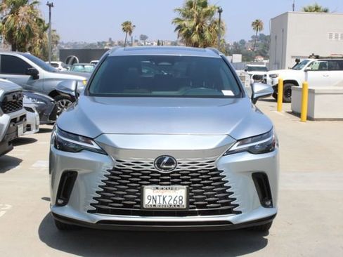 Used 2024 Lexus RX 350 FWD image 2