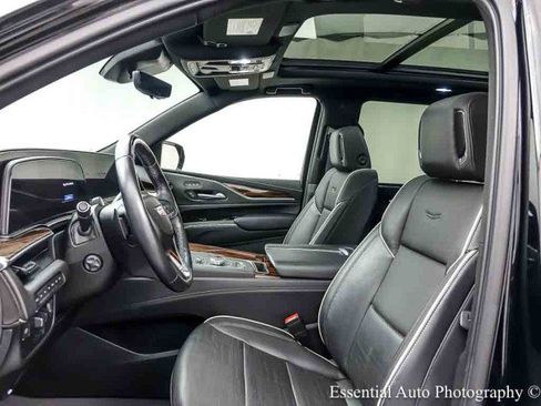 Used 2023 Cadillac Escalade Premium Luxury w/ LPO, Radiant Package AWD/4WD image 12