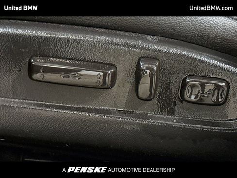 Used 2015 Acura TLX image 4