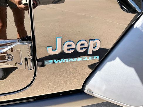 Used 2023 Jeep Wrangler Unlimited w/ 8.4" Radio Group AWD/4WD image 29
