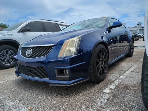Used 2013 Cadillac CTS V RWD image 2