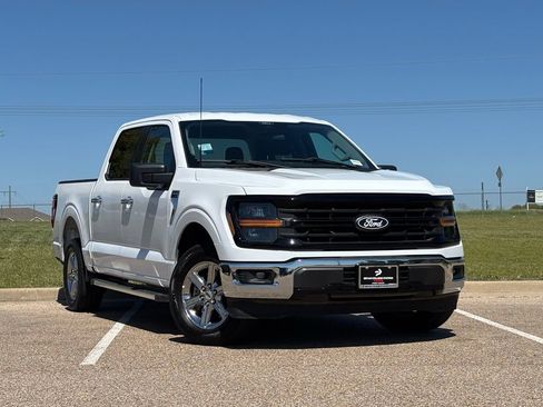 Used 2025 Ford F150 XLT w/ Equipment Group 301A Standard RWD image 1