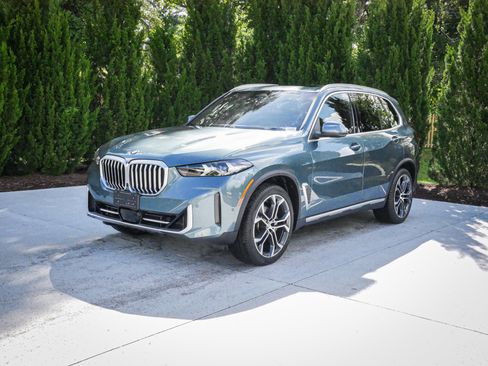 Used 2024 BMW X5 xDrive40i AWD/4WD image 5