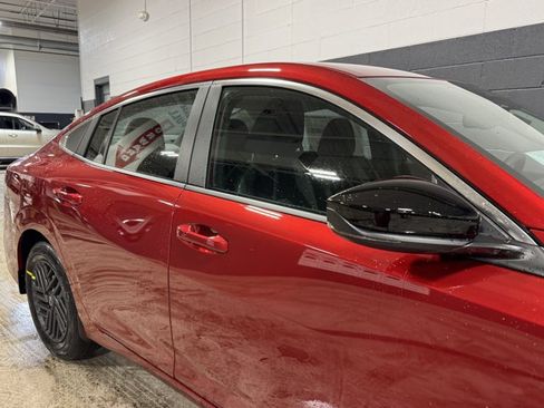 New 2026 Nissan Sentra SV w/ SV Convenience Package FWD image 9