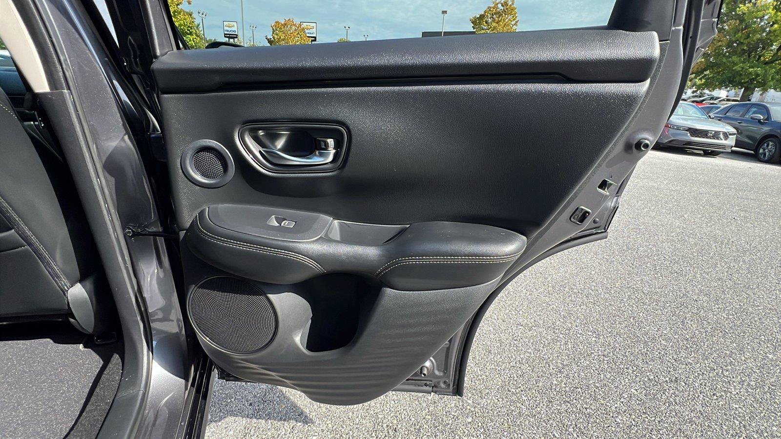 New 2027 Honda HR-V EX-L image 14