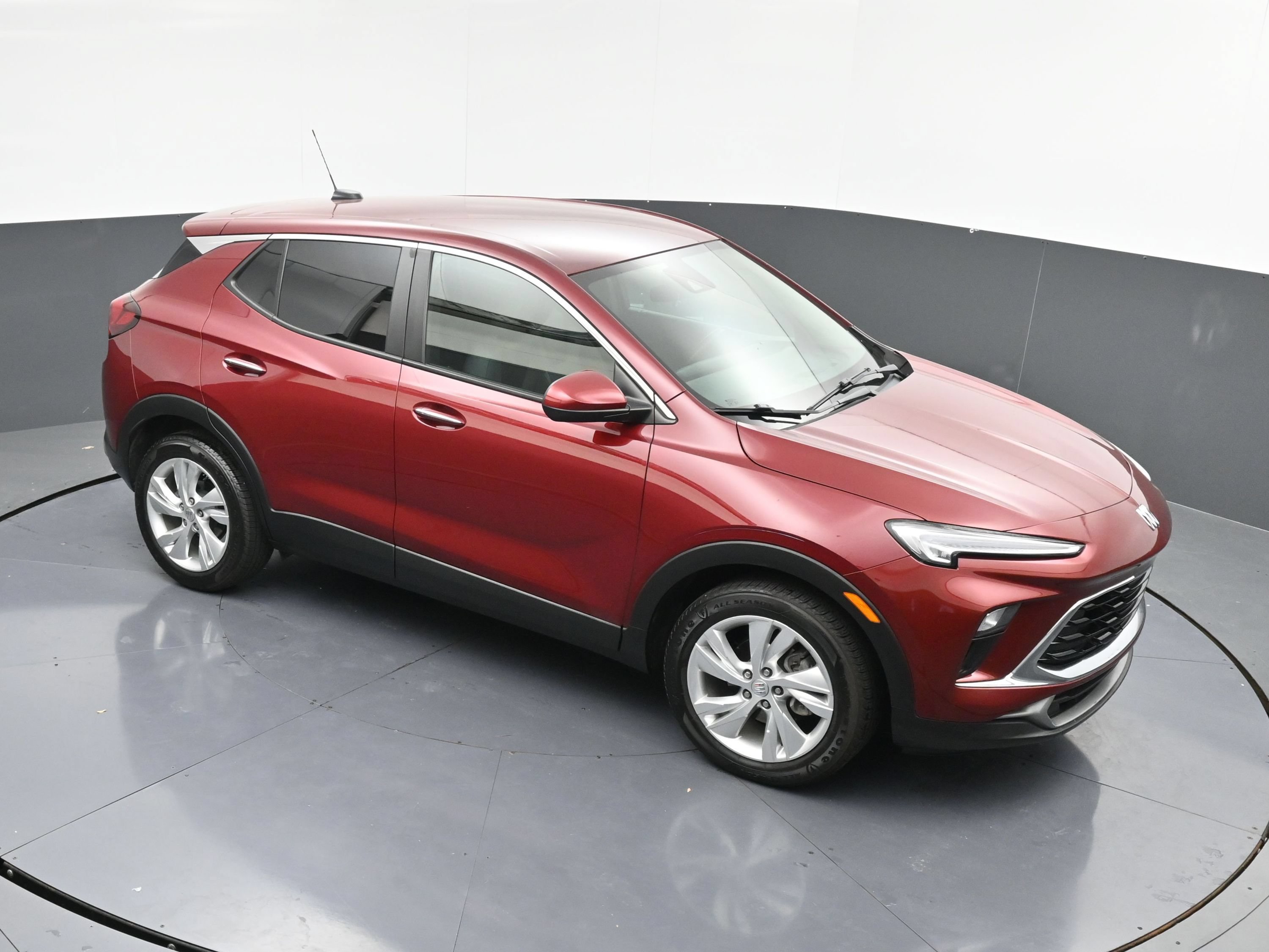 Used 2024 Buick Encore GX Preferred FWD image 32