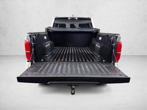 Used 2025 Toyota Tacoma SR5 RWD image 18