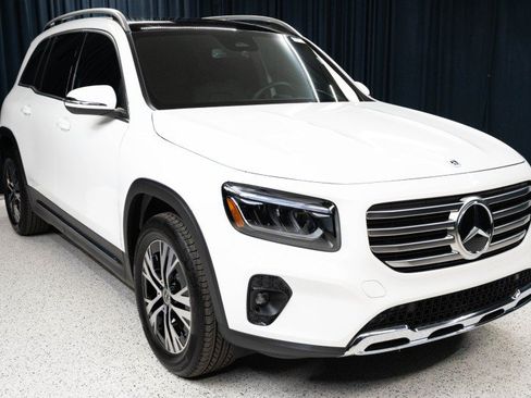 Certified 2026 Mercedes-Benz GLB 250 image 3